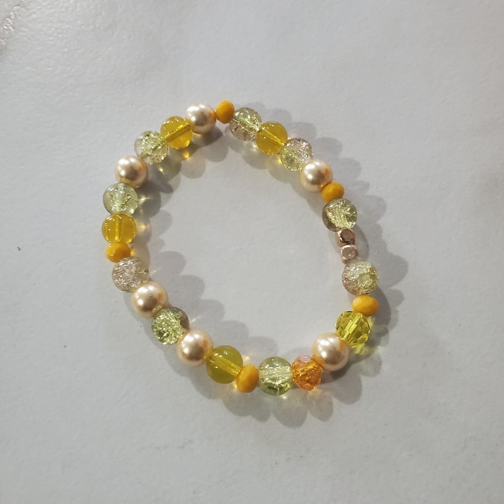 Beautiful Bracelet Set - Picture 2 of 4